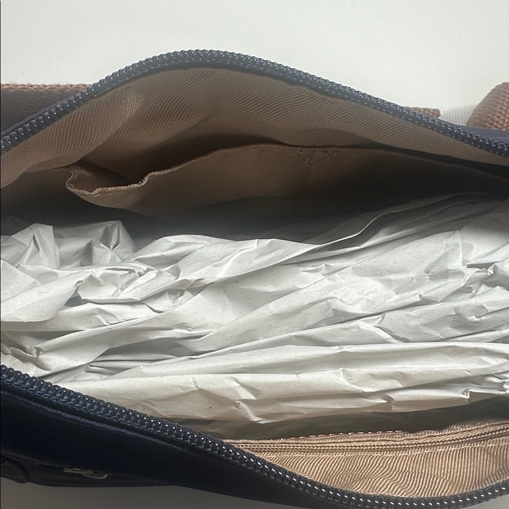 The Sak Esperato Nylon Hobo Crossbody Navy NWT - Picture 6 of 11